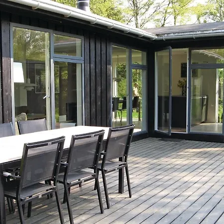別荘 Three-bedroom Holiday In